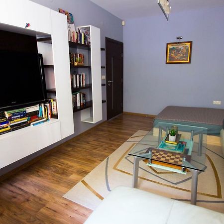 Modern Apartment In The Heart Of Vidin Esterno foto